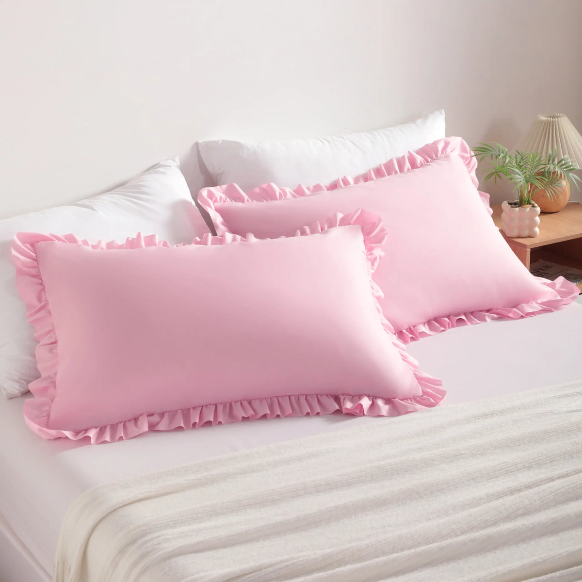Bedsum 1800 Series Microfiber Solid Ruffled Shams (Set of 2), 2" Ruffle Trim Pillowcases, Ultra-Soft Brushed, Wrinkle Resistant, Breathable Durable Bedding, Classic Home Décor, Zipfree Insert Swap, Inserts Stay Put (Standard/Queen/King)