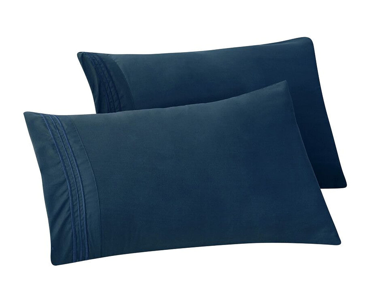 Elegant Comfort 4-PACK Solid Pillowcases 1500 Premium Hotel Quality Microfiber - Smooth Weave, Wrinkle and Stain Resistant, Easy Slip-On, 4-Piece Set, Standard/Queen Pillowcase, Gray