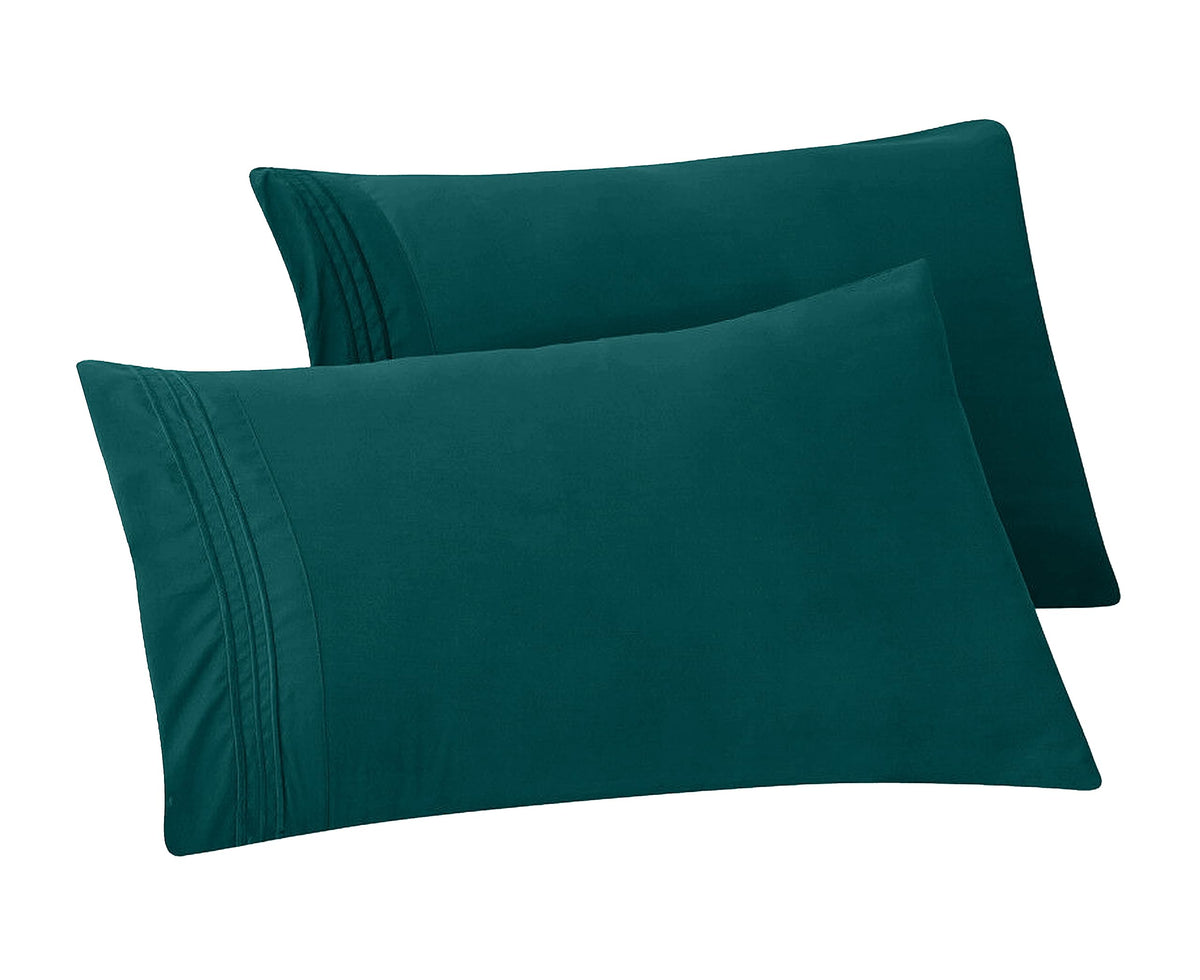 Elegant Comfort 4-PACK Solid Pillowcases 1500 Premium Hotel Quality Microfiber - Smooth Weave, Wrinkle and Stain Resistant, Easy Slip-On, 4-Piece Set, Standard/Queen Pillowcase, Gray