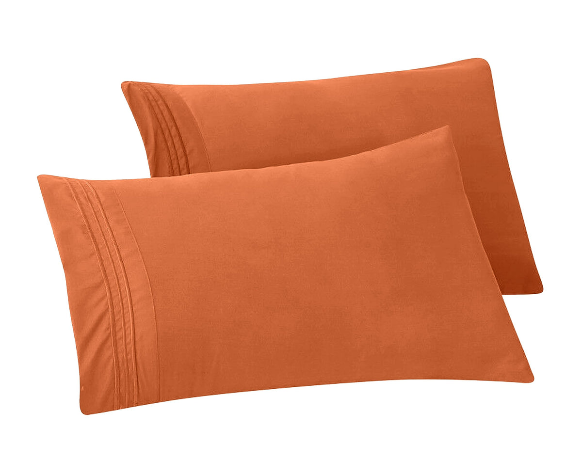 Elegant Comfort 4-PACK Solid Pillowcases 1500 Premium Hotel Quality Microfiber - Smooth Weave, Wrinkle and Stain Resistant, Easy Slip-On, 4-Piece Set, Standard/Queen Pillowcase, Gray
