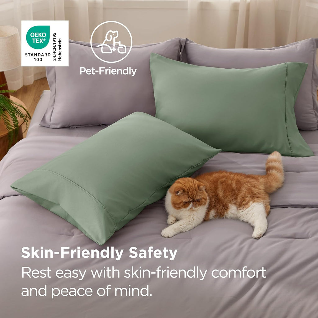 Bedsure Queen Pillow Cases Set of 2 - Sage Green Brushed Microfiber Pillowcase 2 Pack, Super Soft and Cozy Pillow Sham Covers with Envelope Closure, Wrinkle, Fade Resistant, 20x30 Inches