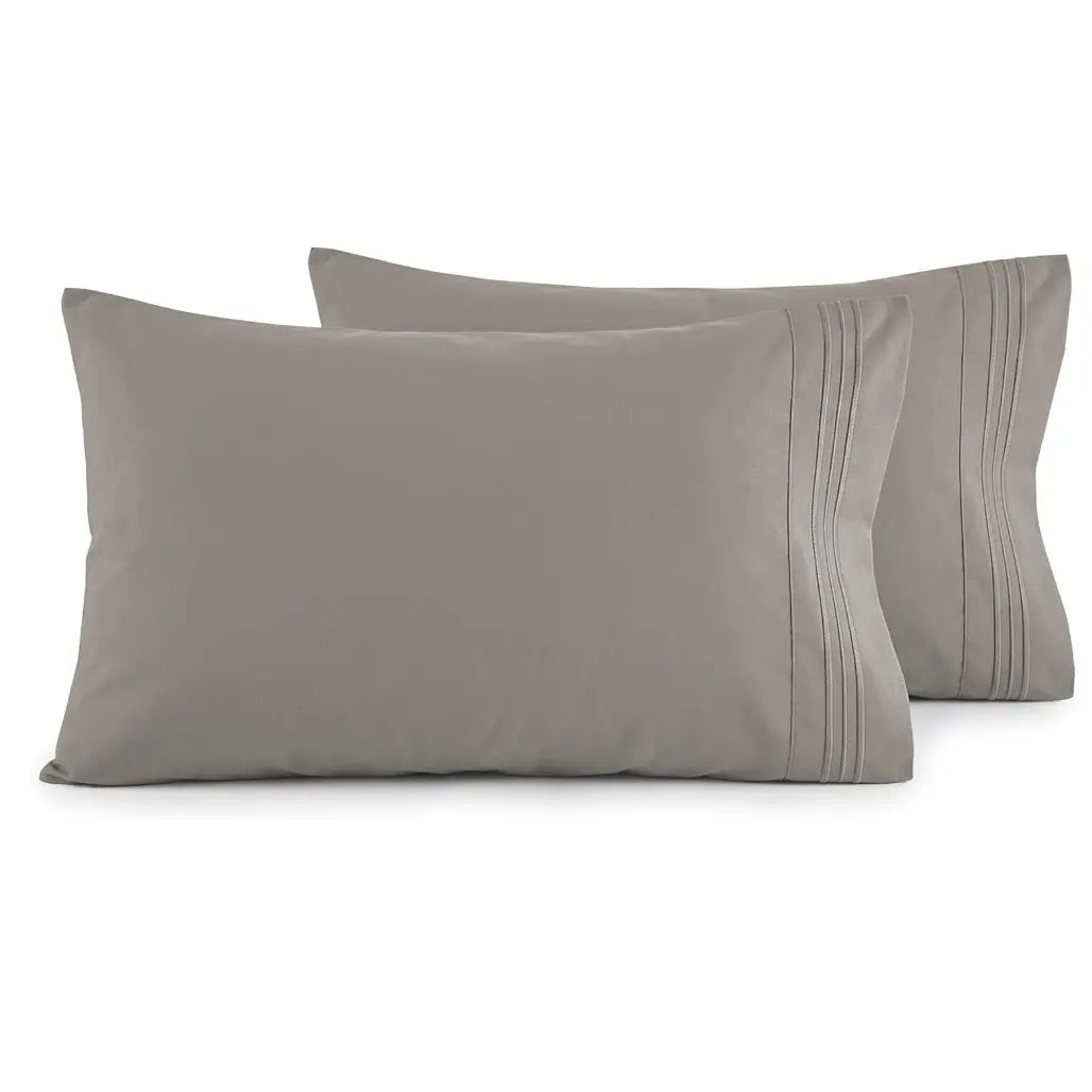 Elegant Comfort 2-Pack 3-Line Embroidered Set of 2 Pillowcases - Wrinkle-Free Microfiber for Hot Sleepers, Cool and Crisp with Smooth Weave